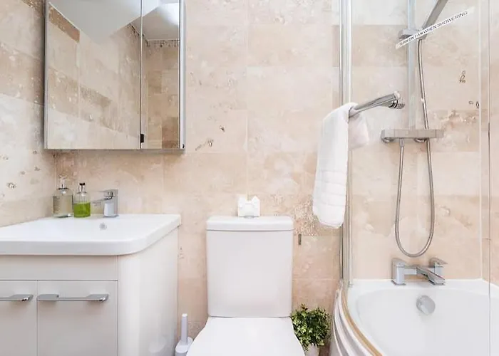 Appartamento Modern Minimalist 3-bed Duplex In - Pass The Keys